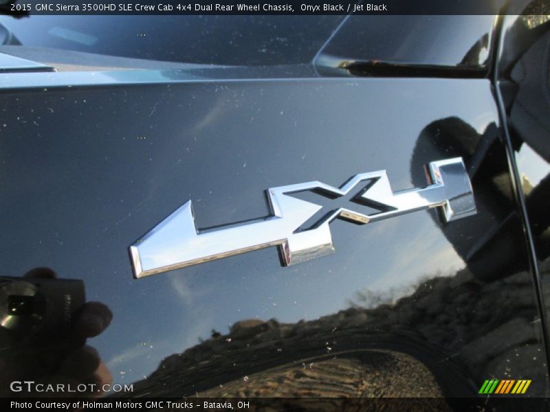 4x4 - 2015 GMC Sierra 3500HD SLE Crew Cab 4x4 Dual Rear Wheel Chassis