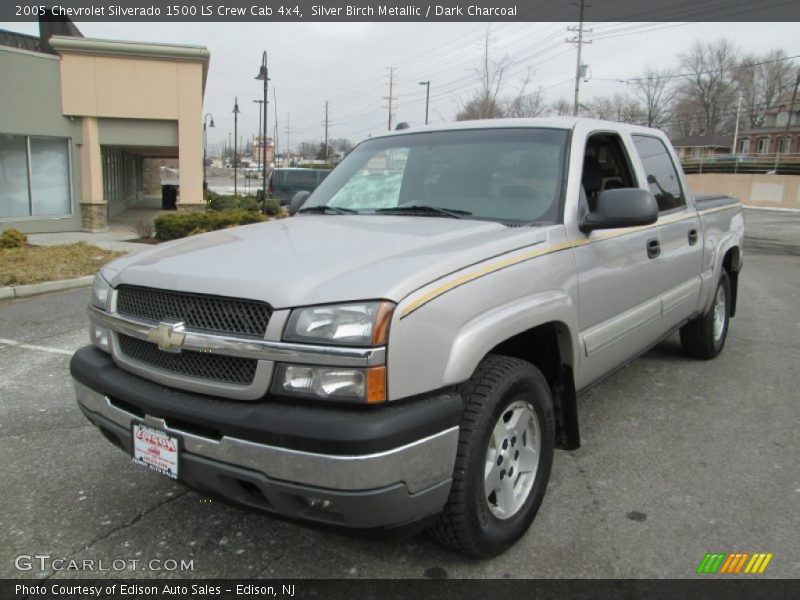 Silver Birch Metallic / Dark Charcoal 2005 Chevrolet Silverado 1500 LS Crew Cab 4x4