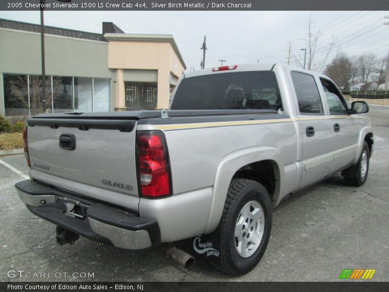 Silver Birch Metallic / Dark Charcoal 2005 Chevrolet Silverado 1500 LS Crew Cab 4x4