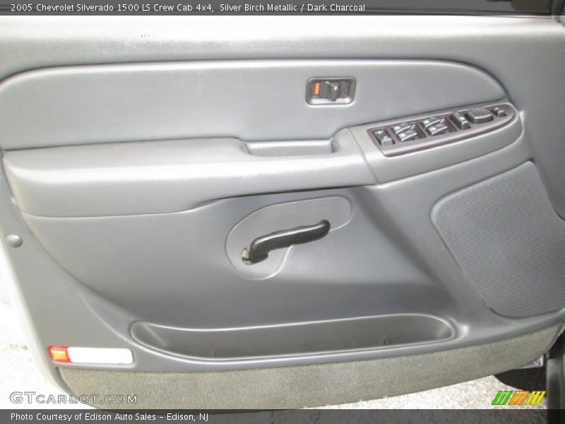 Silver Birch Metallic / Dark Charcoal 2005 Chevrolet Silverado 1500 LS Crew Cab 4x4