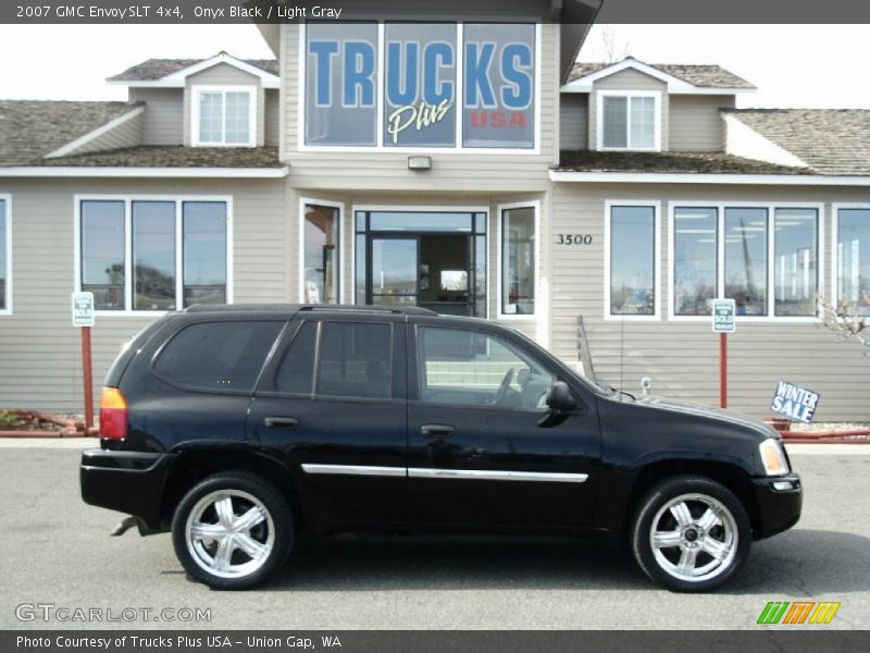 Onyx Black / Light Gray 2007 GMC Envoy SLT 4x4