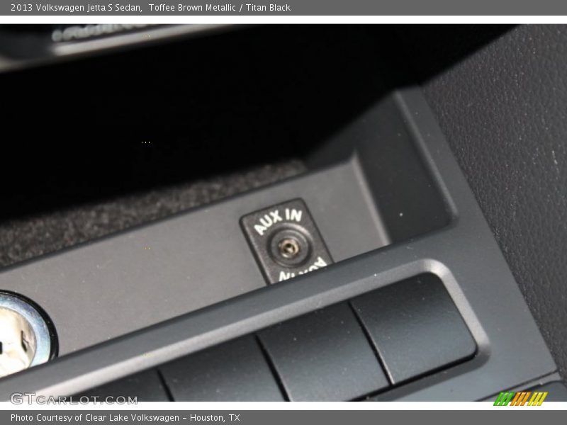 Toffee Brown Metallic / Titan Black 2013 Volkswagen Jetta S Sedan