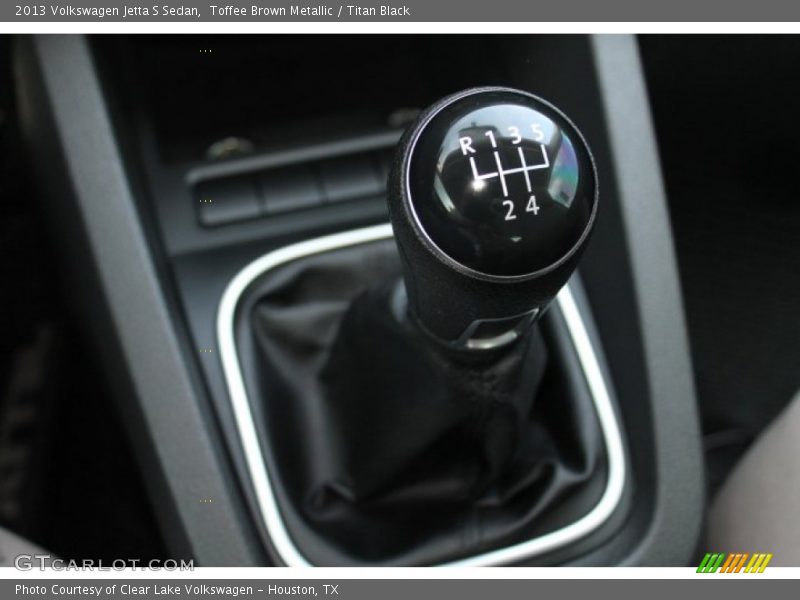 Toffee Brown Metallic / Titan Black 2013 Volkswagen Jetta S Sedan