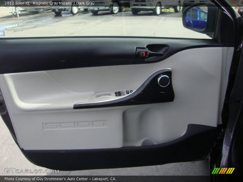 Magnetic Gray Metallic / Dark Gray 2012 Scion iQ