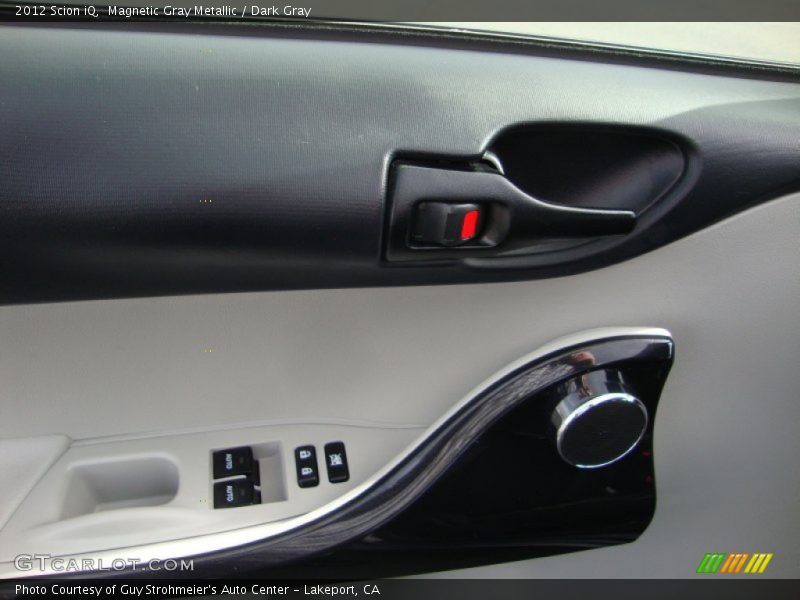 Magnetic Gray Metallic / Dark Gray 2012 Scion iQ