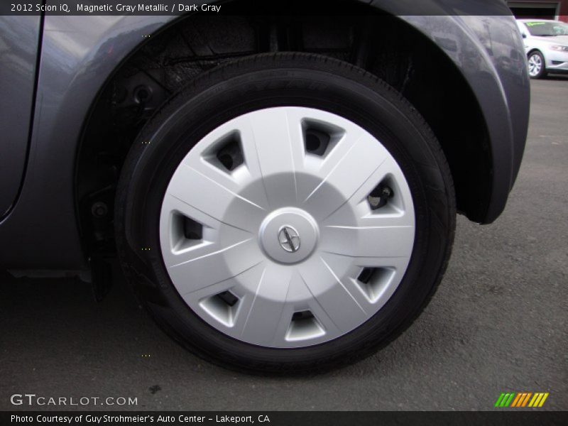 Magnetic Gray Metallic / Dark Gray 2012 Scion iQ