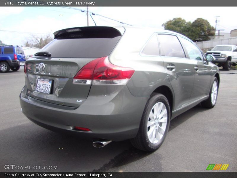 Cypress Green Pearl / Ivory 2013 Toyota Venza LE