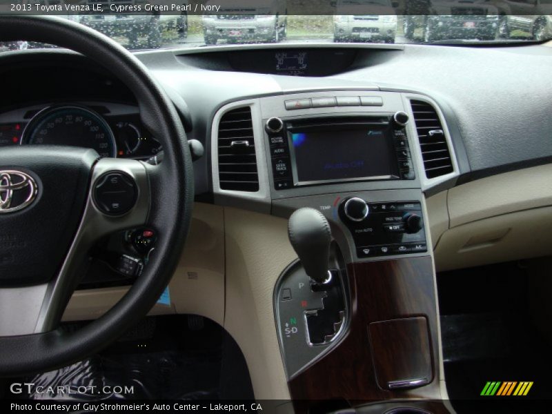 Cypress Green Pearl / Ivory 2013 Toyota Venza LE