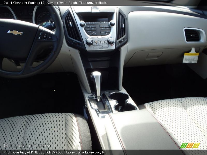Summit White / Light Titanium/Jet Black 2014 Chevrolet Equinox LS