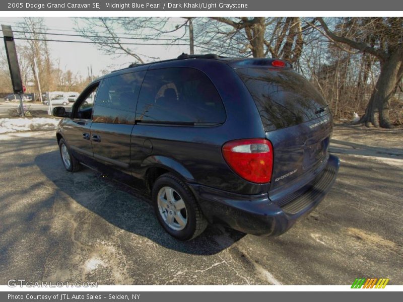Midnight Blue Pearl / Dark Khaki/Light Graystone 2005 Dodge Grand Caravan SE