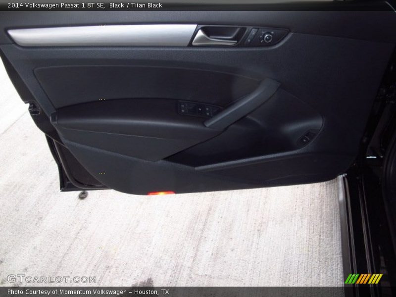 Black / Titan Black 2014 Volkswagen Passat 1.8T SE