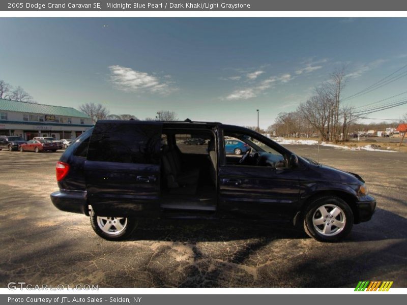 Midnight Blue Pearl / Dark Khaki/Light Graystone 2005 Dodge Grand Caravan SE