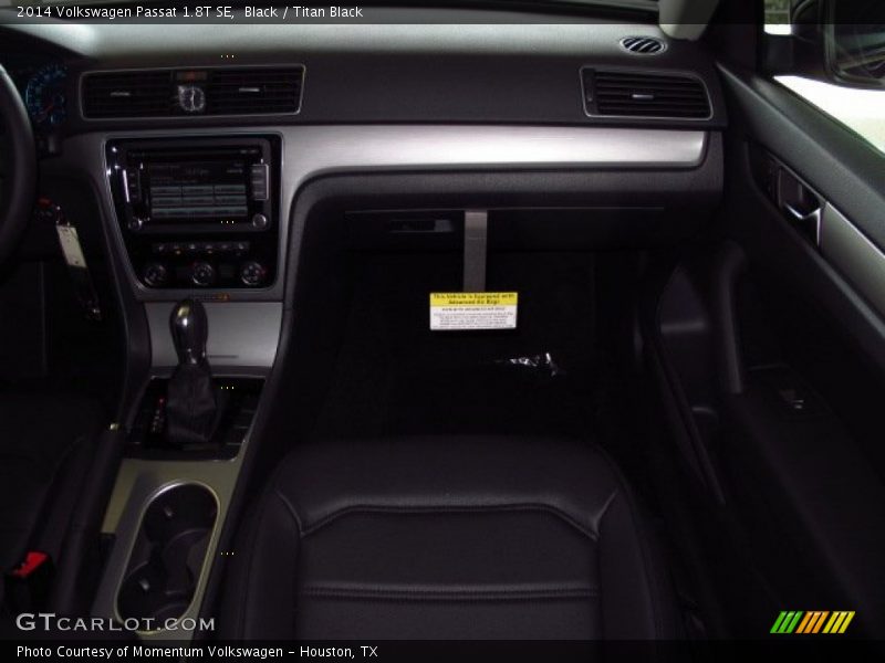 Black / Titan Black 2014 Volkswagen Passat 1.8T SE