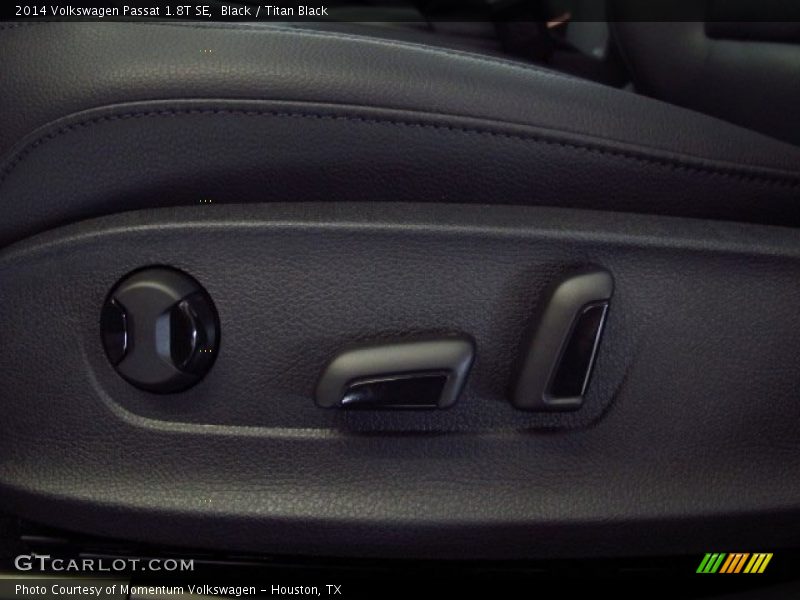 Black / Titan Black 2014 Volkswagen Passat 1.8T SE