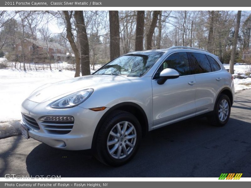 Classic Silver Metallic / Black 2011 Porsche Cayenne