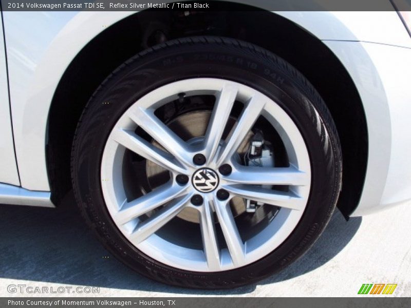 Reflex Silver Metallic / Titan Black 2014 Volkswagen Passat TDI SE