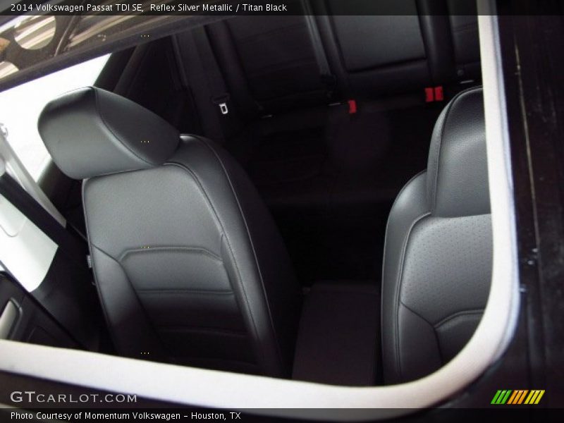 Reflex Silver Metallic / Titan Black 2014 Volkswagen Passat TDI SE