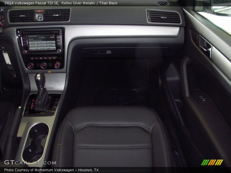 Reflex Silver Metallic / Titan Black 2014 Volkswagen Passat TDI SE