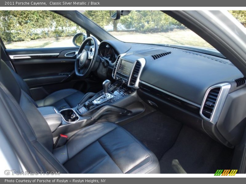 Classic Silver Metallic / Black 2011 Porsche Cayenne