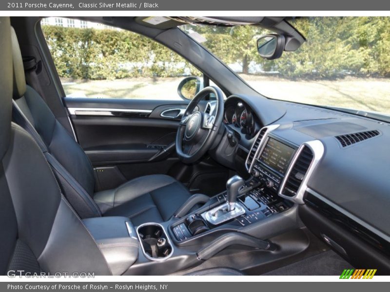 Classic Silver Metallic / Black 2011 Porsche Cayenne