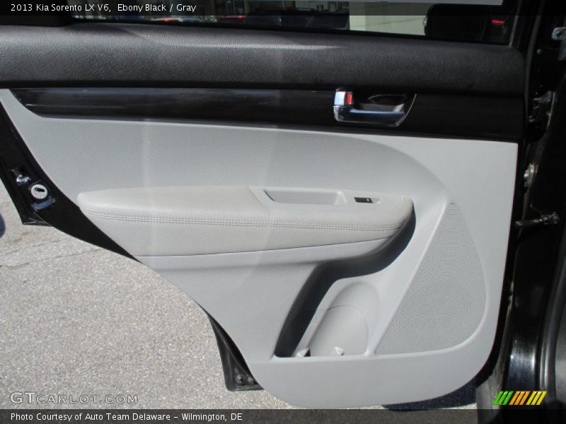 Ebony Black / Gray 2013 Kia Sorento LX V6