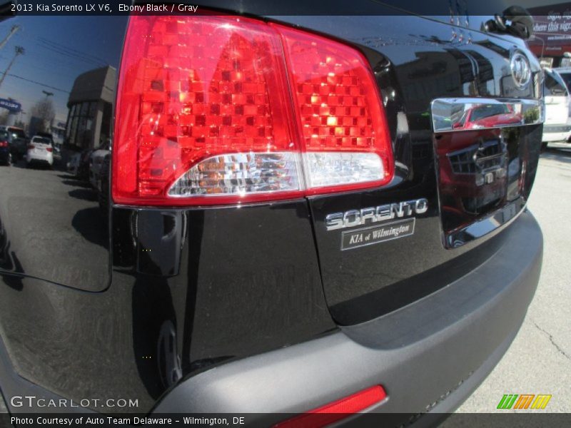 Ebony Black / Gray 2013 Kia Sorento LX V6