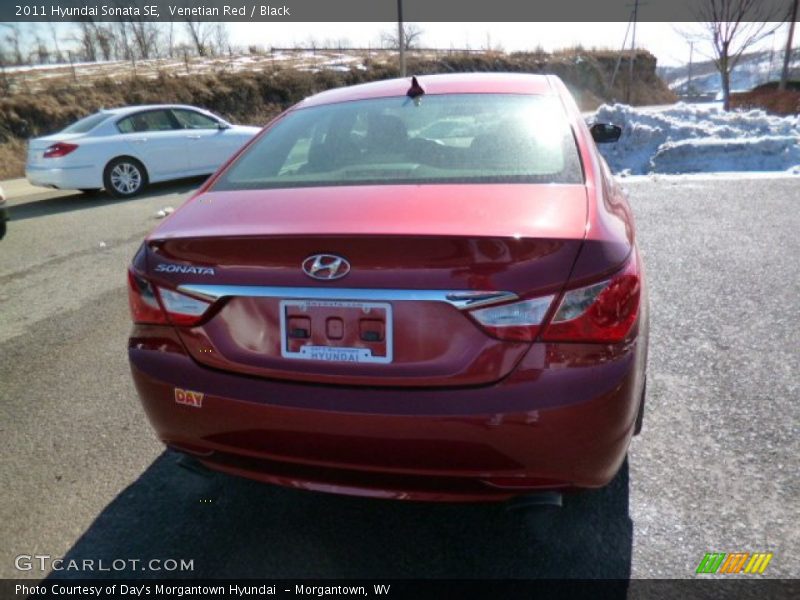 Venetian Red / Black 2011 Hyundai Sonata SE