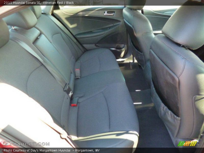 Venetian Red / Black 2011 Hyundai Sonata SE