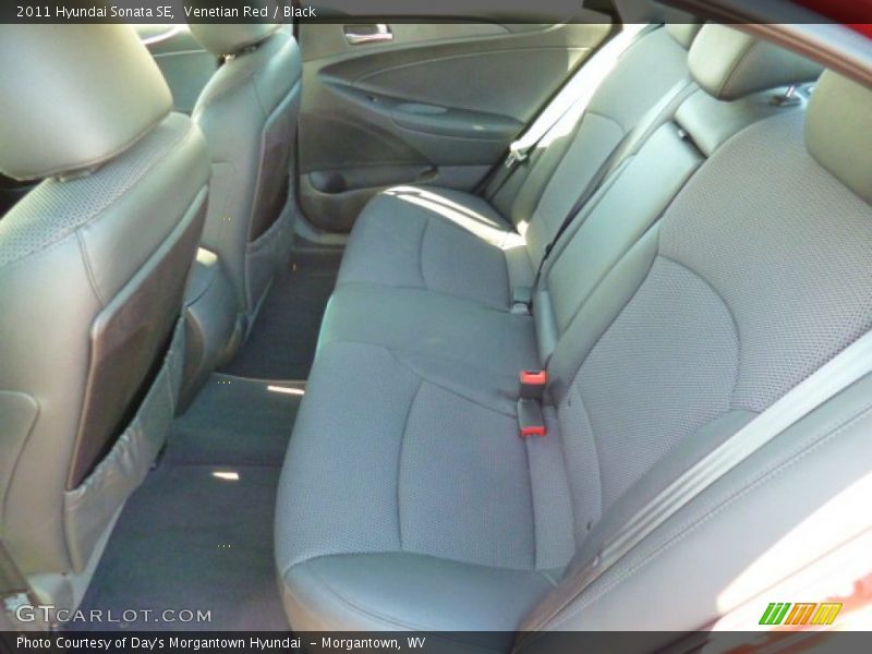 Venetian Red / Black 2011 Hyundai Sonata SE