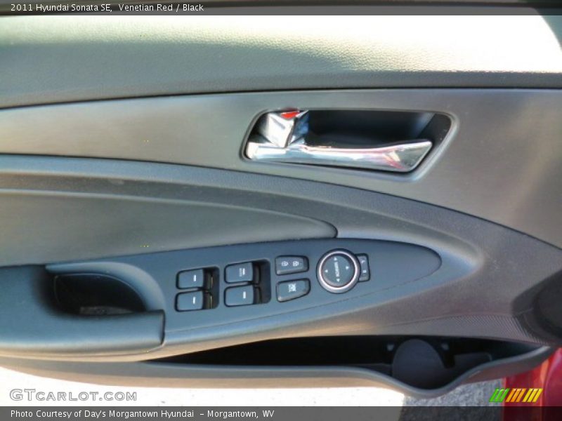 Venetian Red / Black 2011 Hyundai Sonata SE