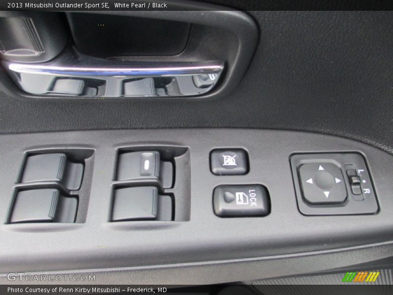 Controls of 2013 Outlander Sport SE