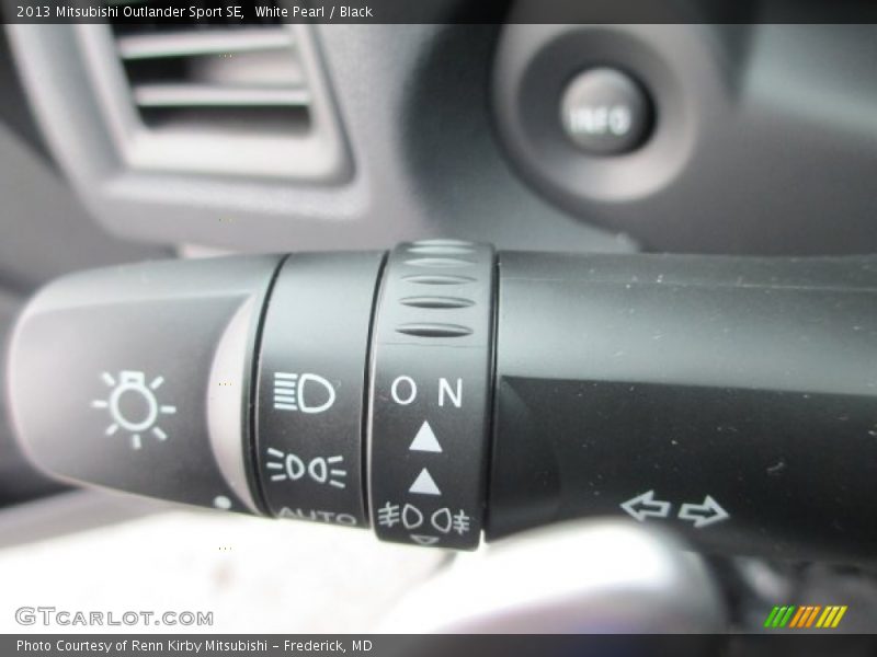 Controls of 2013 Outlander Sport SE
