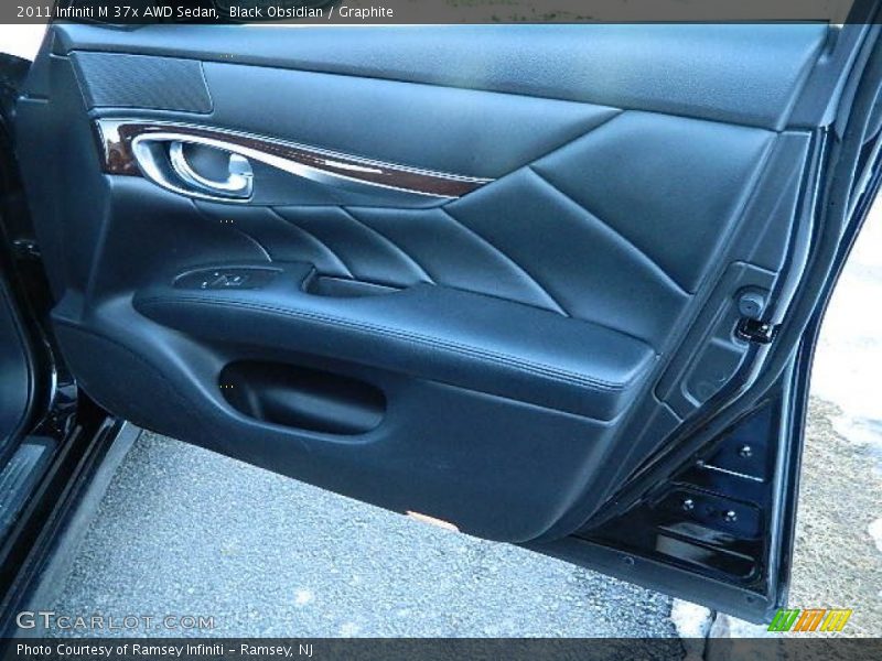 Black Obsidian / Graphite 2011 Infiniti M 37x AWD Sedan