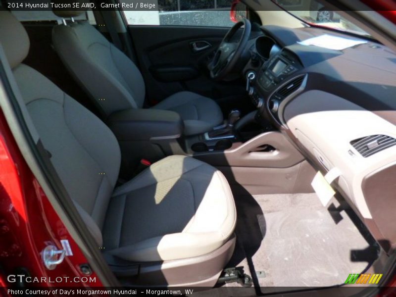 Garnet Red / Beige 2014 Hyundai Tucson SE AWD