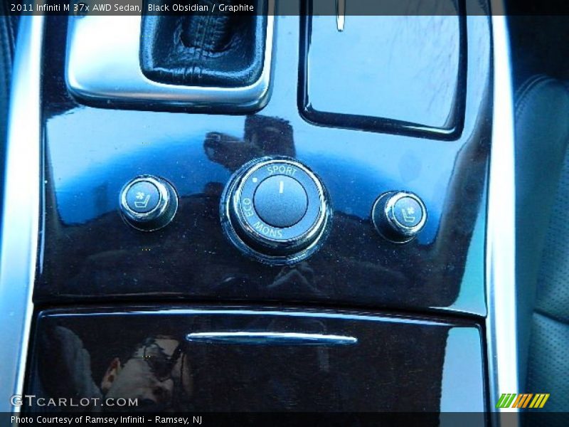 Black Obsidian / Graphite 2011 Infiniti M 37x AWD Sedan