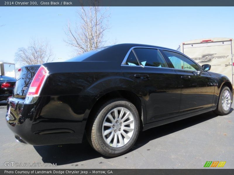 Gloss Black / Black 2014 Chrysler 300