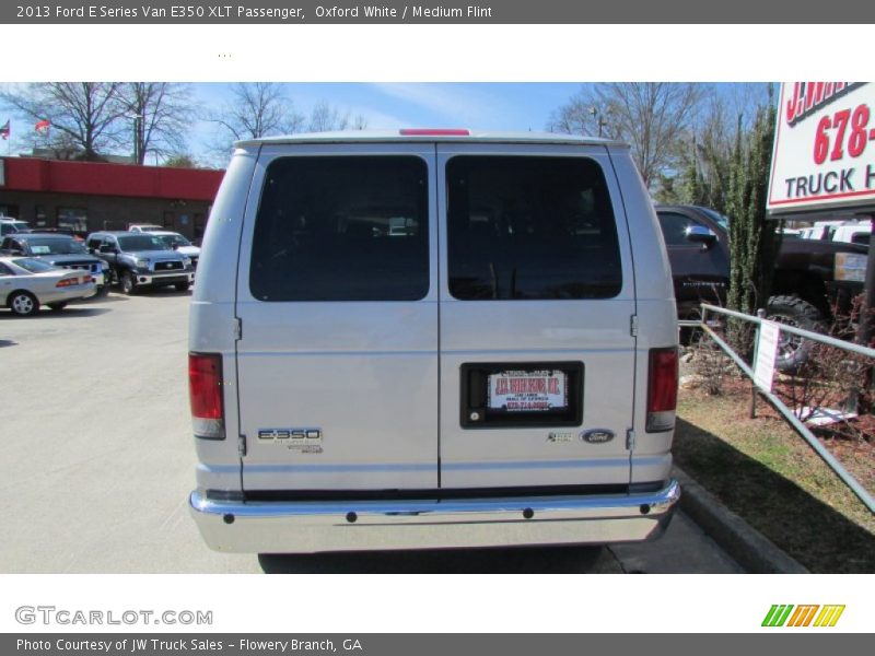 Oxford White / Medium Flint 2013 Ford E Series Van E350 XLT Passenger