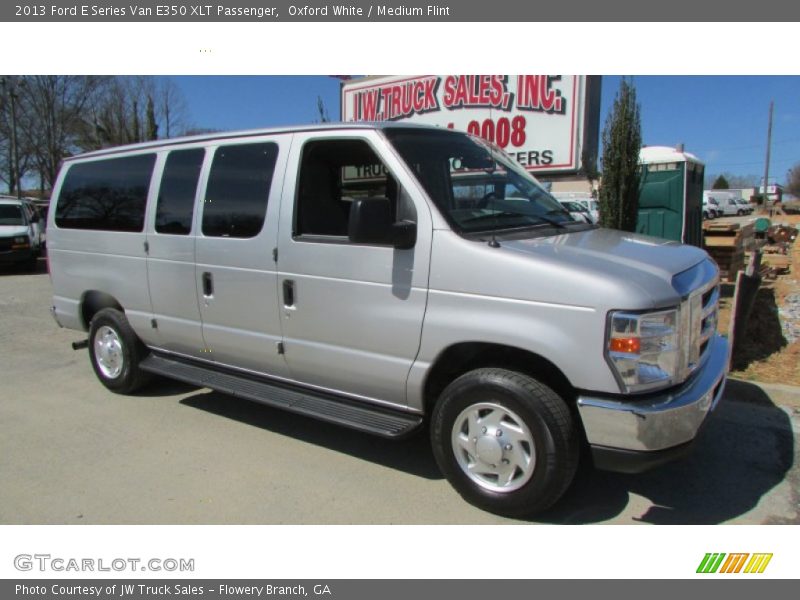 Oxford White / Medium Flint 2013 Ford E Series Van E350 XLT Passenger