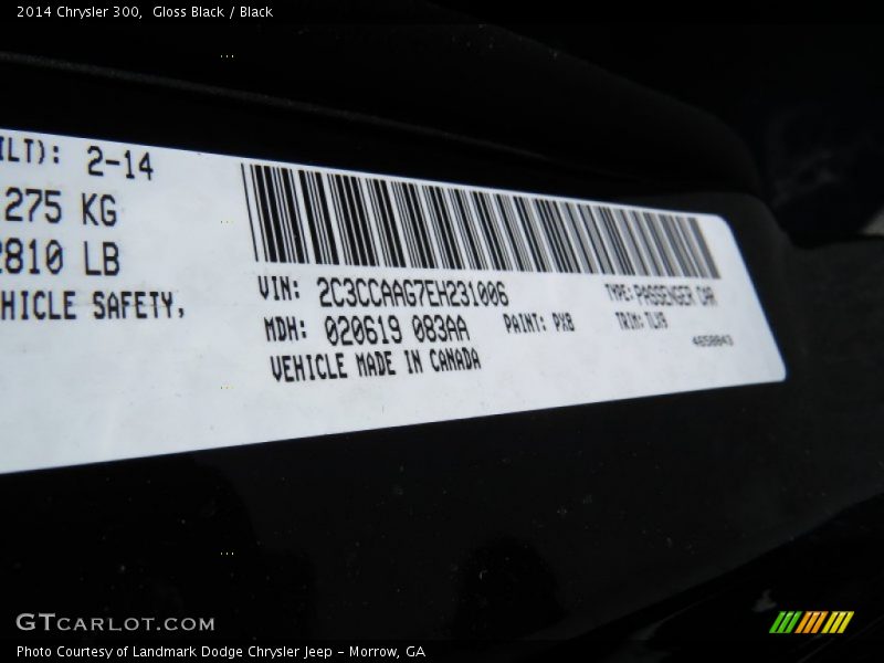 Gloss Black / Black 2014 Chrysler 300