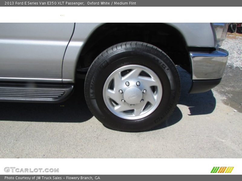 Oxford White / Medium Flint 2013 Ford E Series Van E350 XLT Passenger