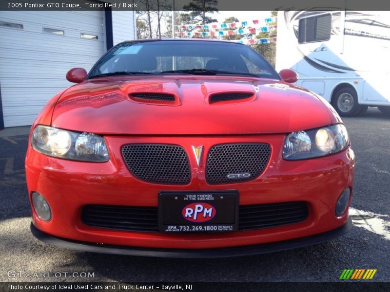 Torrid Red / Black 2005 Pontiac GTO Coupe