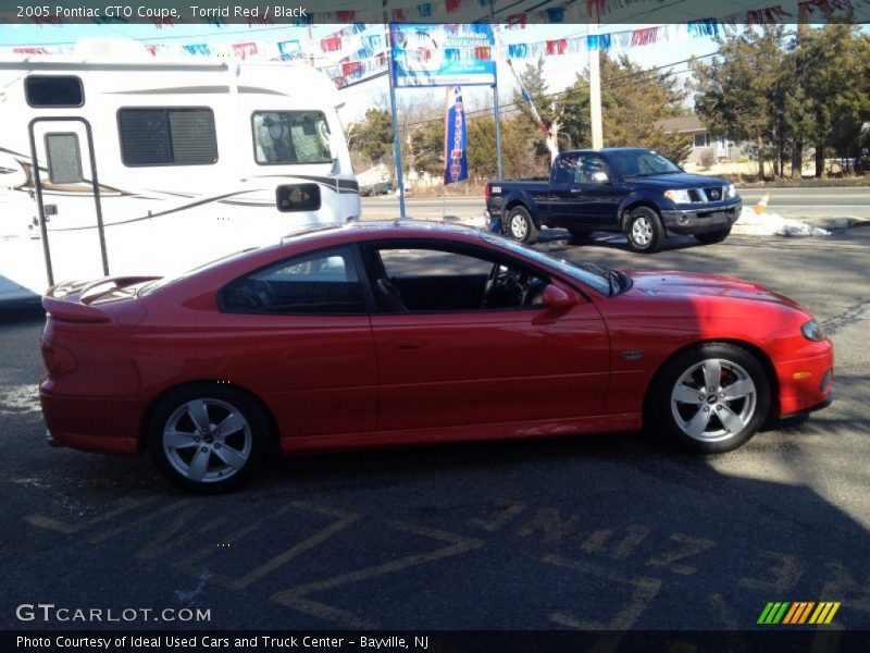 Torrid Red / Black 2005 Pontiac GTO Coupe