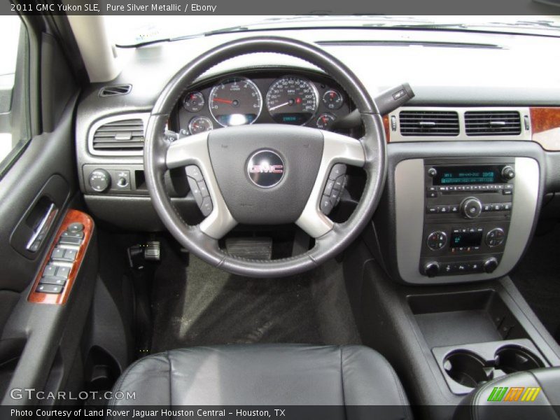 Dashboard of 2011 Yukon SLE