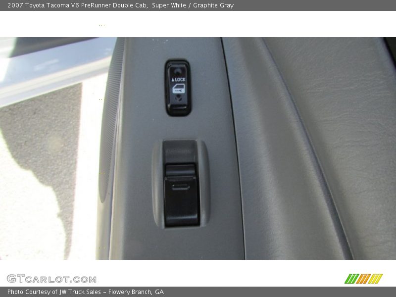 Super White / Graphite Gray 2007 Toyota Tacoma V6 PreRunner Double Cab