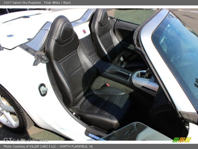 Polar White / Black 2007 Saturn Sky Roadster