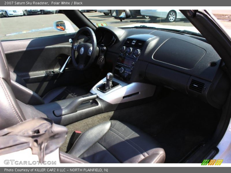 Polar White / Black 2007 Saturn Sky Roadster