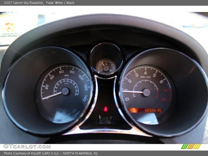 Polar White / Black 2007 Saturn Sky Roadster