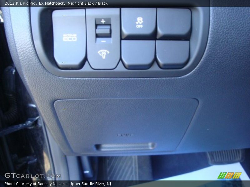 Midnight Black / Black 2012 Kia Rio Rio5 EX Hatchback