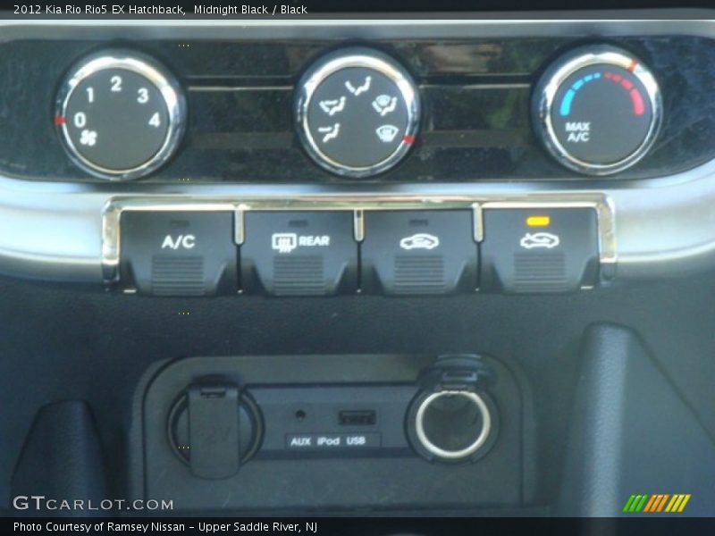 Midnight Black / Black 2012 Kia Rio Rio5 EX Hatchback