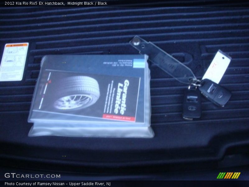 Midnight Black / Black 2012 Kia Rio Rio5 EX Hatchback